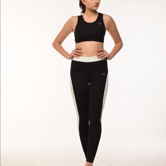 Leggings from Europe🖤🖤🖤🖤 - Picture 2 of 6